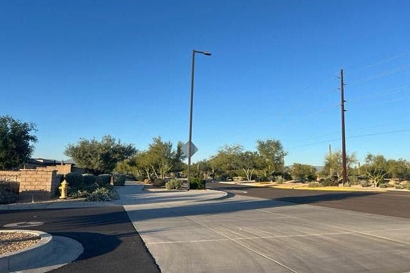 2nd image of 31620 N 55th Way