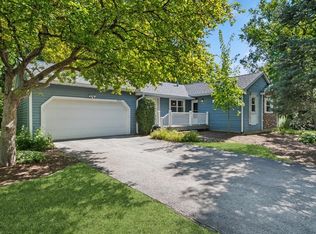 1323 Auburn Ave, Naperville, IL 60565