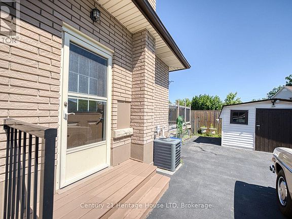 2nd image of 37 Coronation Blvd #Basement