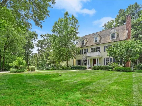 119 Skunk Lane, Wilton, CT 06897