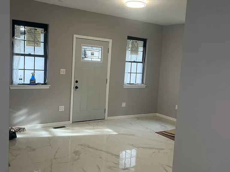 807 S 8th St — Photo 19