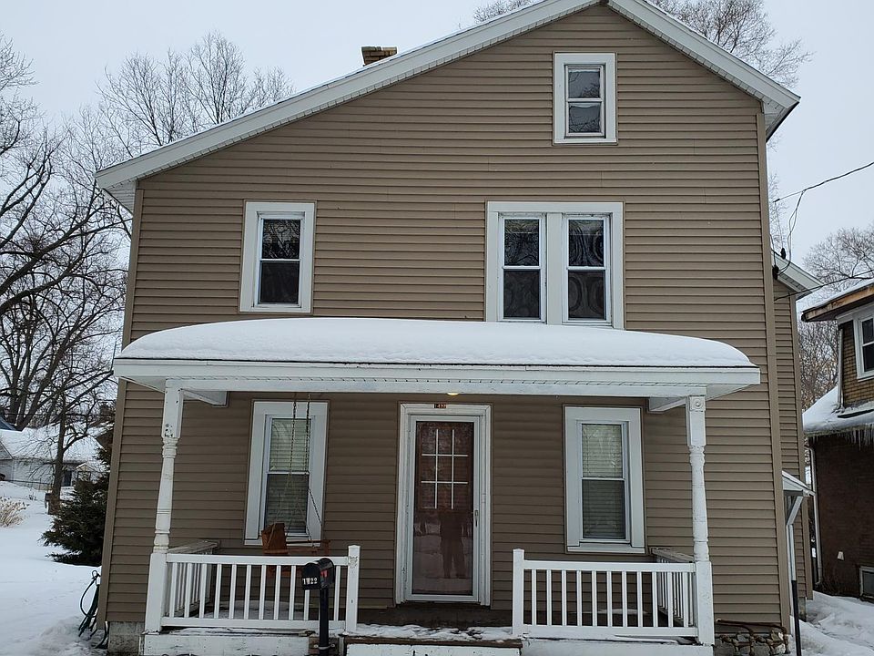 1st image of 1422 Nelson Blvd #2