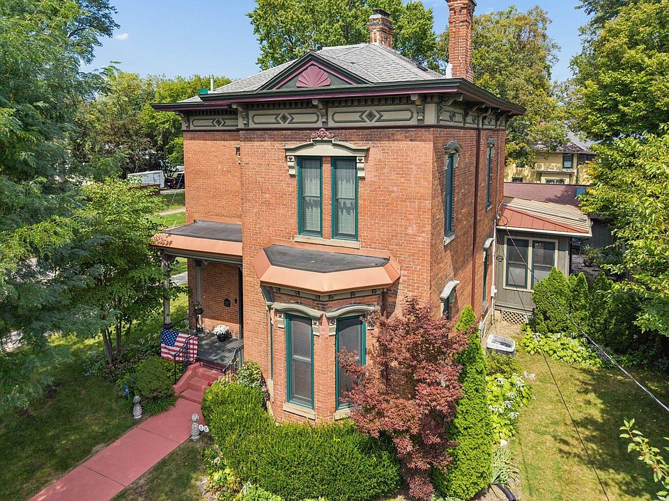 1st image of 78 W Lincoln Ave