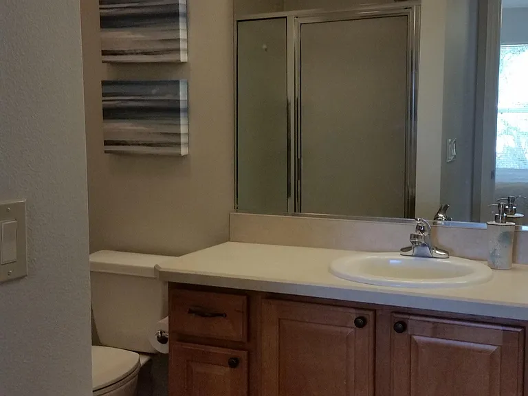 802 Hilda Way — Photo 17