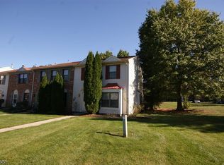 80 Pear Tree Ln #108, Franklin Park, NJ 08823