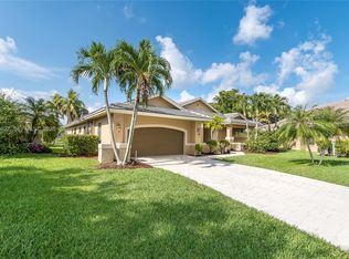 1051 Woodfall Ct, Fort Lauderdale, FL 33326