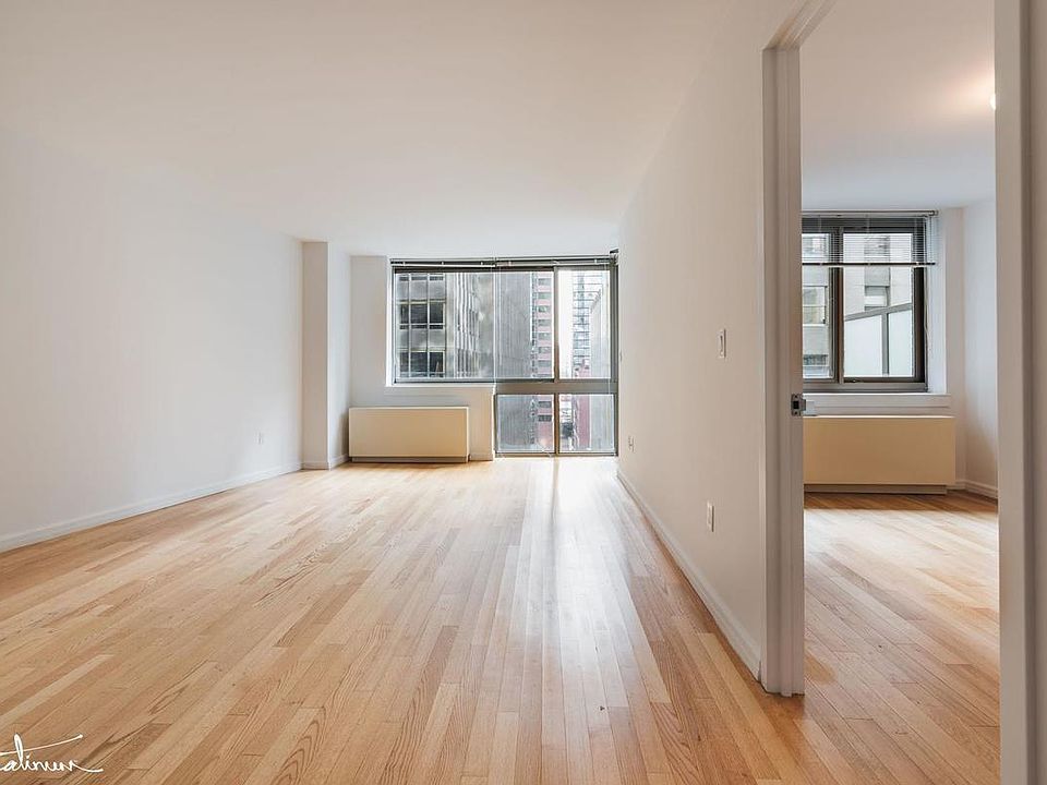 1st image of 2 Gold St APT 28A