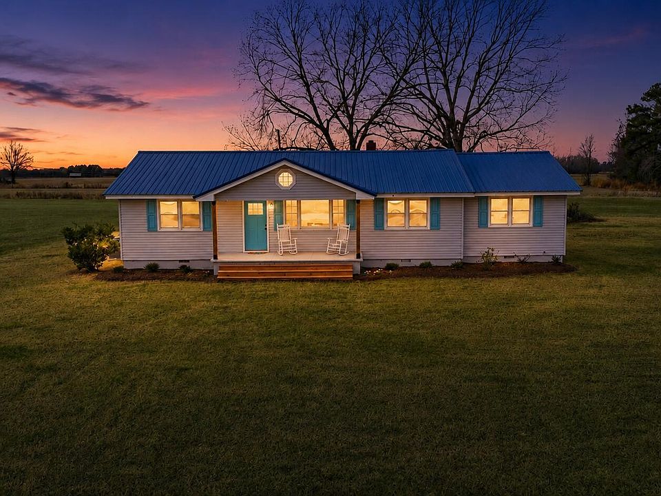 1st image of 449 Sandy Ridge Road