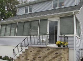 10 George St, Carteret, NJ 07008