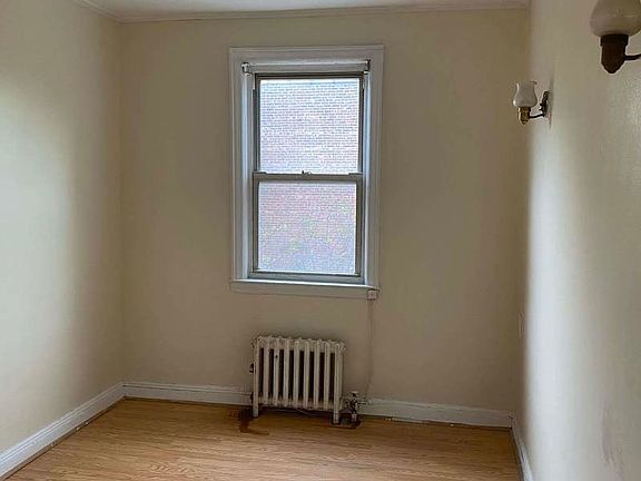 4th image of 71-17 34th Ave #2