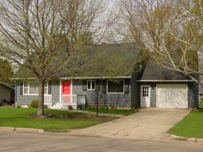 305 Roy Ave N, Fulda, MN, 56131