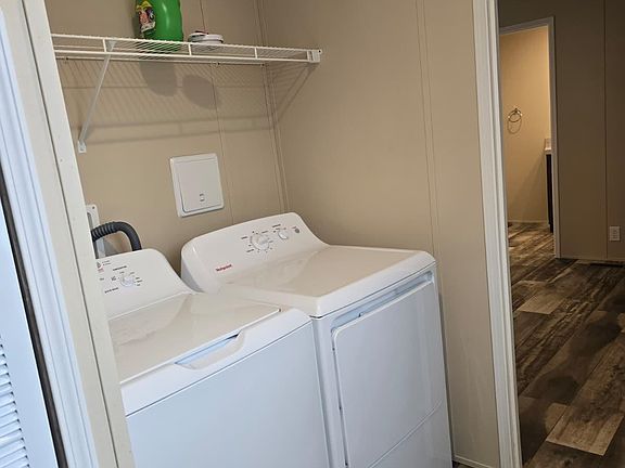 5th image of 1730 W Quinn Rd