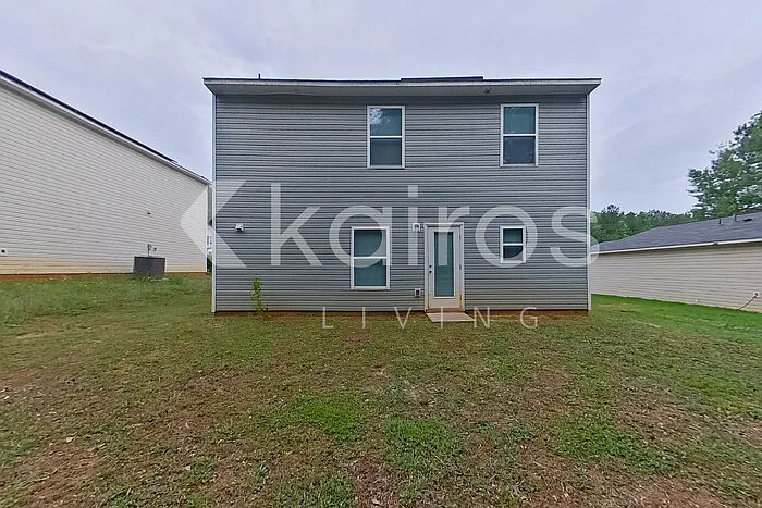305 Cedar Rdg — Photo 24