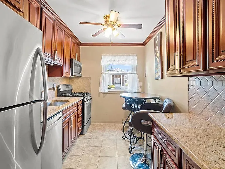 38 Briarwood Rd #2 — Photo 2