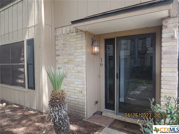 2nd image of 101A Maplewood Dr #16
