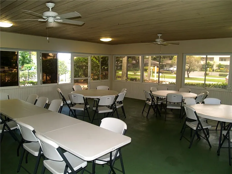 7405 W Country Club Dr N #104 — Photo 17