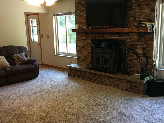 3rd image of 3561 Garianne Dr