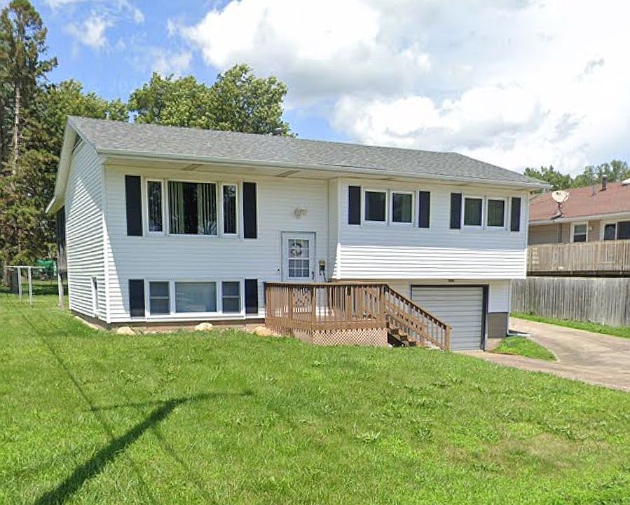 1st image of 1354 11th Ave N