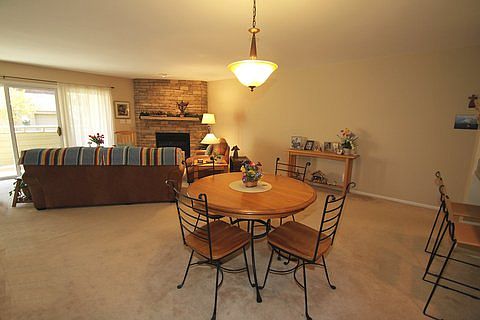 23656 Pondview Pl Bldg 3 004.JPG