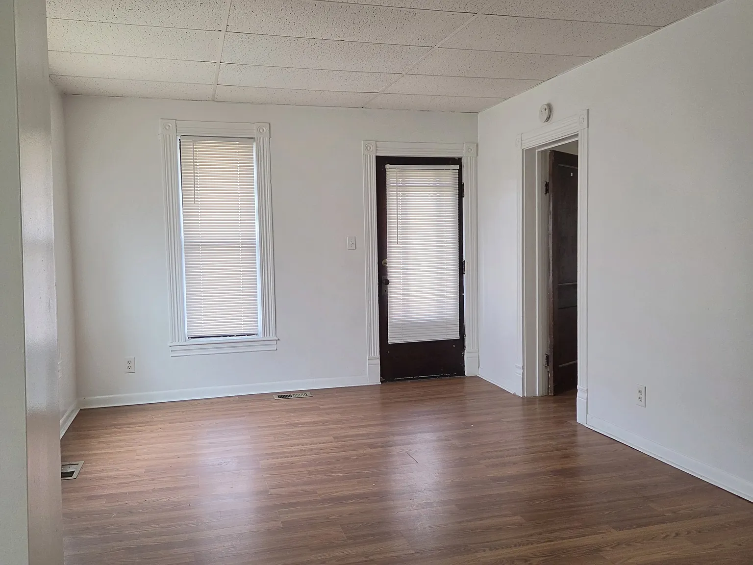 114 East River Street - 1 — Photo 2