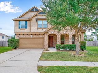 18006 Clayton Bluff Ln, Cypress, TX 77433