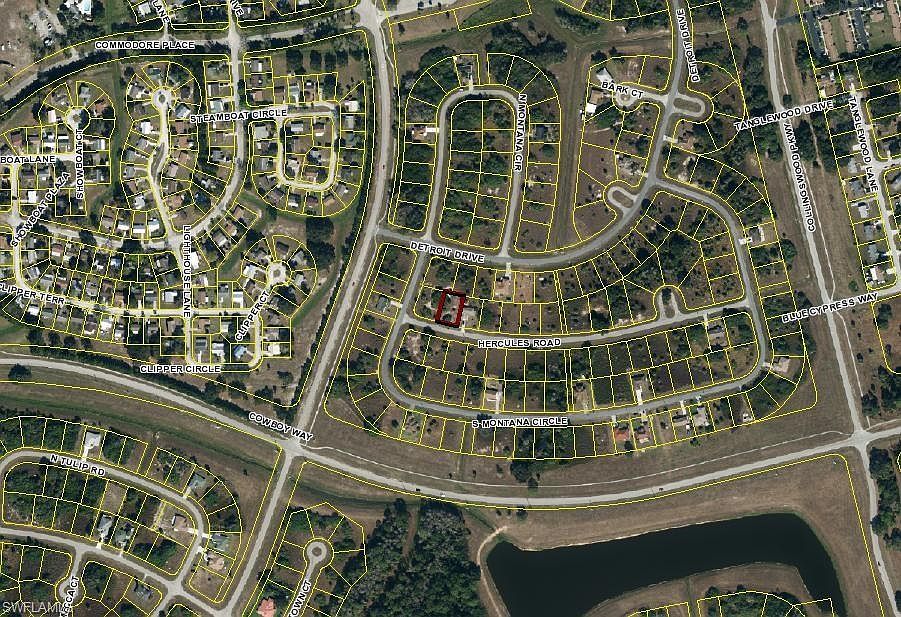 2nd image of 2027 Hercules Rd