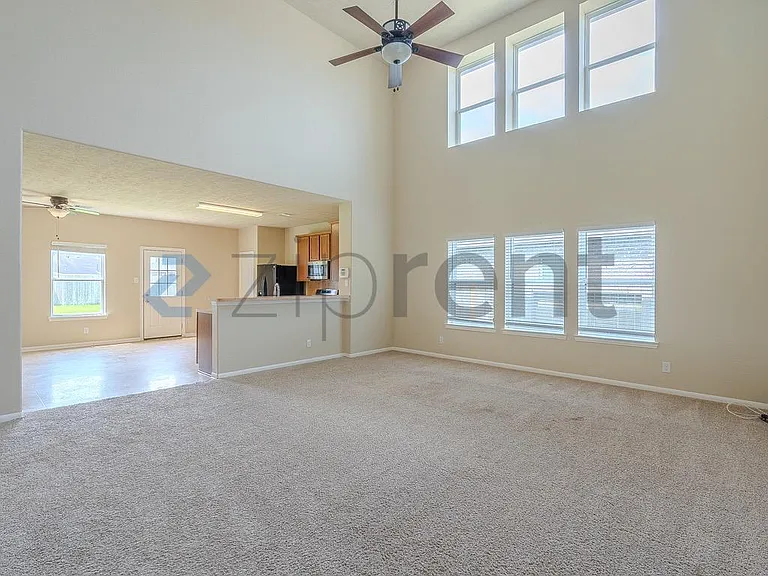 3029 Cambridge Meadows Ln — Photo 4