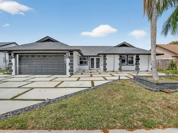 8301 NW 52nd St, Lauderhill, FL 33351
