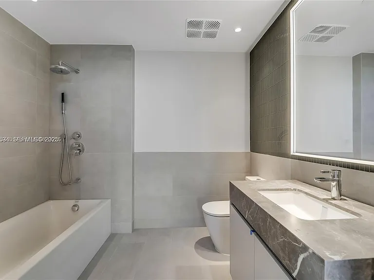 500 Alton Rd #3304 — Photo 17