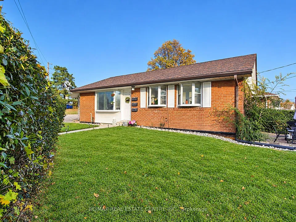 7 Rexway Dr