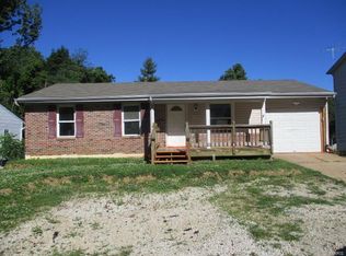 2425 Cambridge Rd, High Ridge, MO 63049