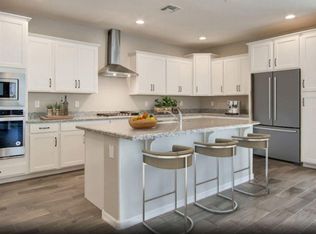 19412 W Valle Vista Way, Litchfield Park, AZ 85340