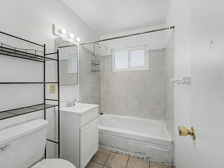5944 Park Ave #5956 — Photo 11