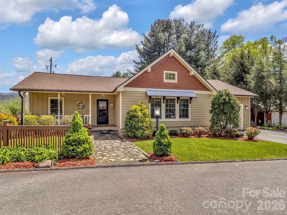 1st image of 96 Garden Ct