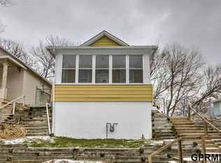 2605 S 11th St, Omaha, NE 68108