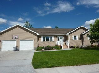 821 Darlin St, Sutherland, NE 69165