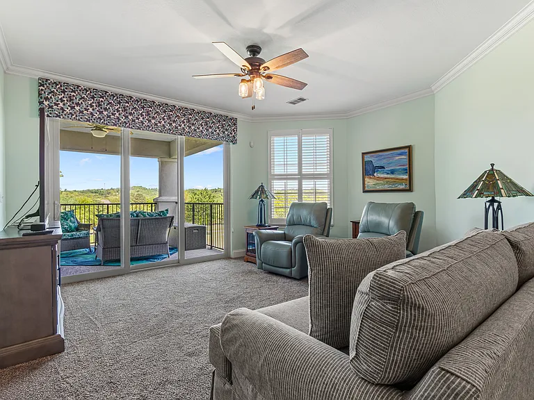 565 Rarity Bay Pkwy #206 — Photo 4
