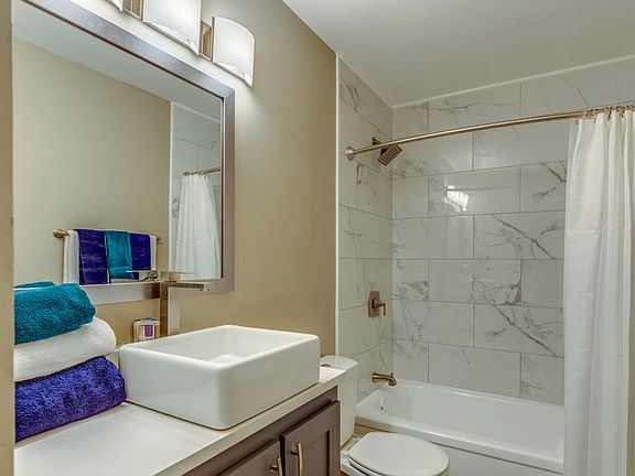 2bd Bathroom