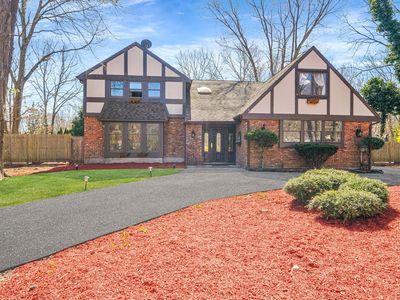 2 Linda Lane, Manorville, NY, 11949