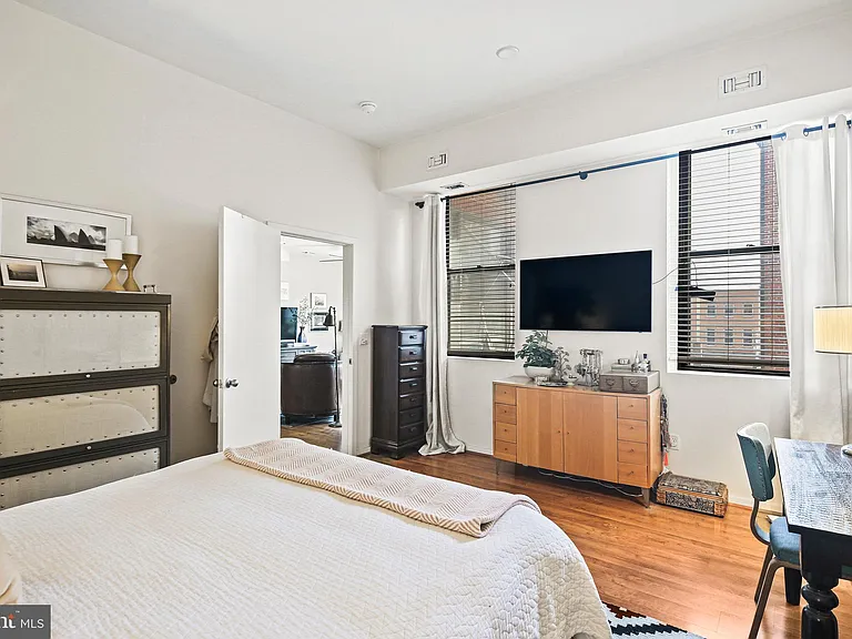 1211 Light St #308 — Photo 7