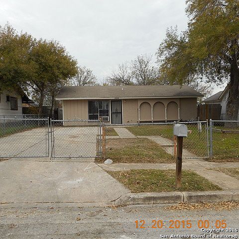 1st image of 8630 CREEK BEND DR
