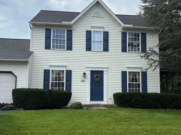 17 Quarry View Dr, Morgantown, PA 19543