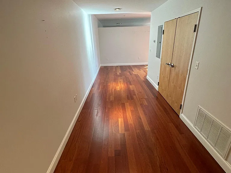 10 Ocean Ave #101 — Photo 11
