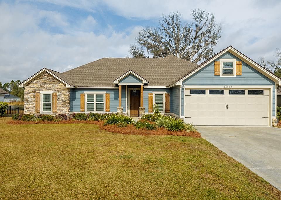 1st image of 5044 Diamond Dr