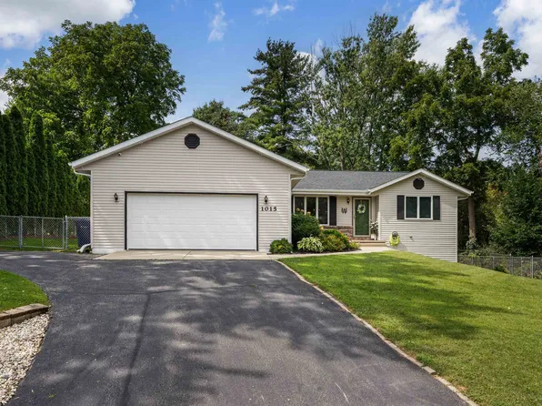 1015 N Willard Ave, Janesville, WI 53548