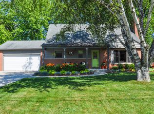 2360 N Kearney Dr, Saginaw, MI 48603