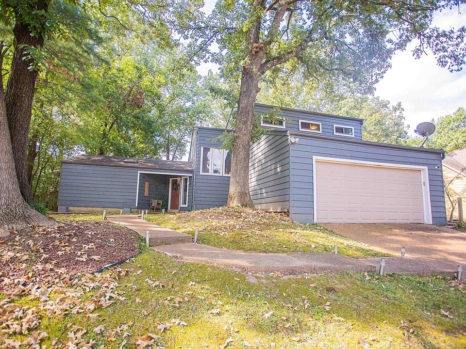 1st image of 8503 Chippingham Dr