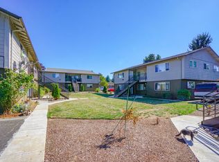 Broadway Apartments, Estacada, OR 97023