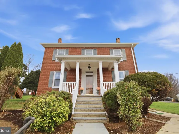 414 High St, New Windsor, MD 21776