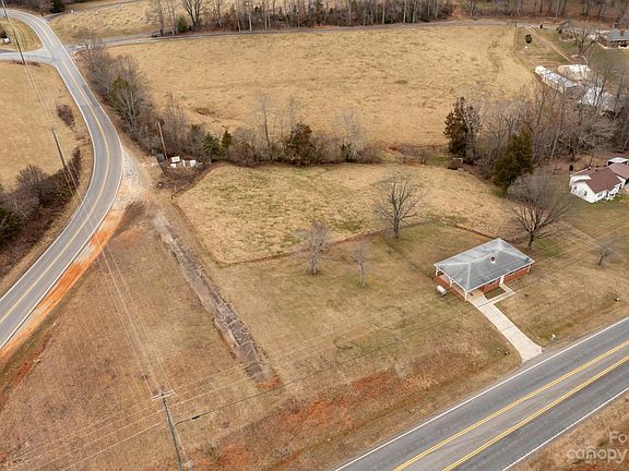 2nd image of Wilkesboro Blvd